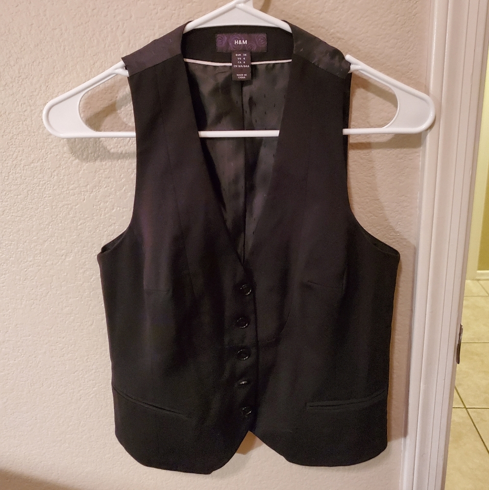 Black vest